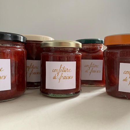Le Manoir Des Rochers Bouere Екстериор снимка