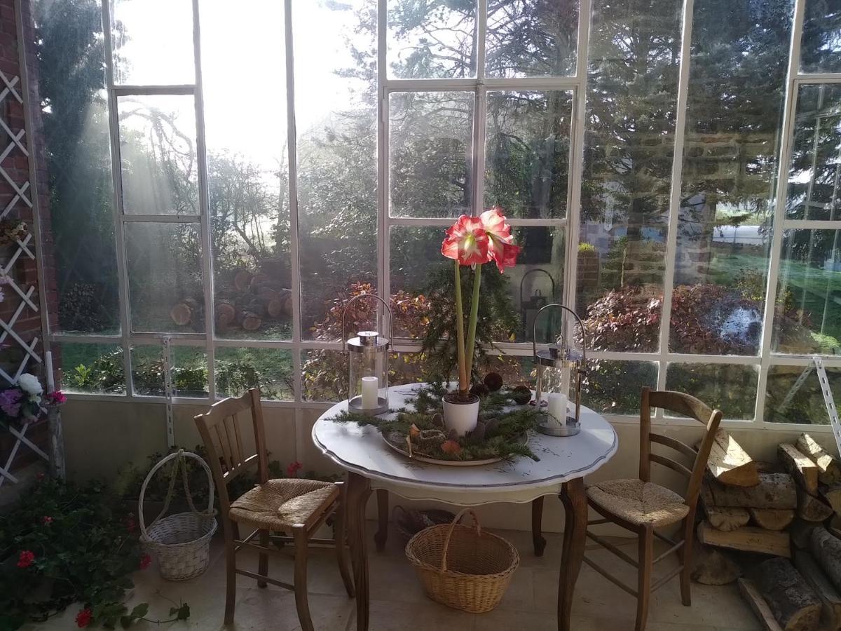Le Manoir Des Rochers Bouere Екстериор снимка