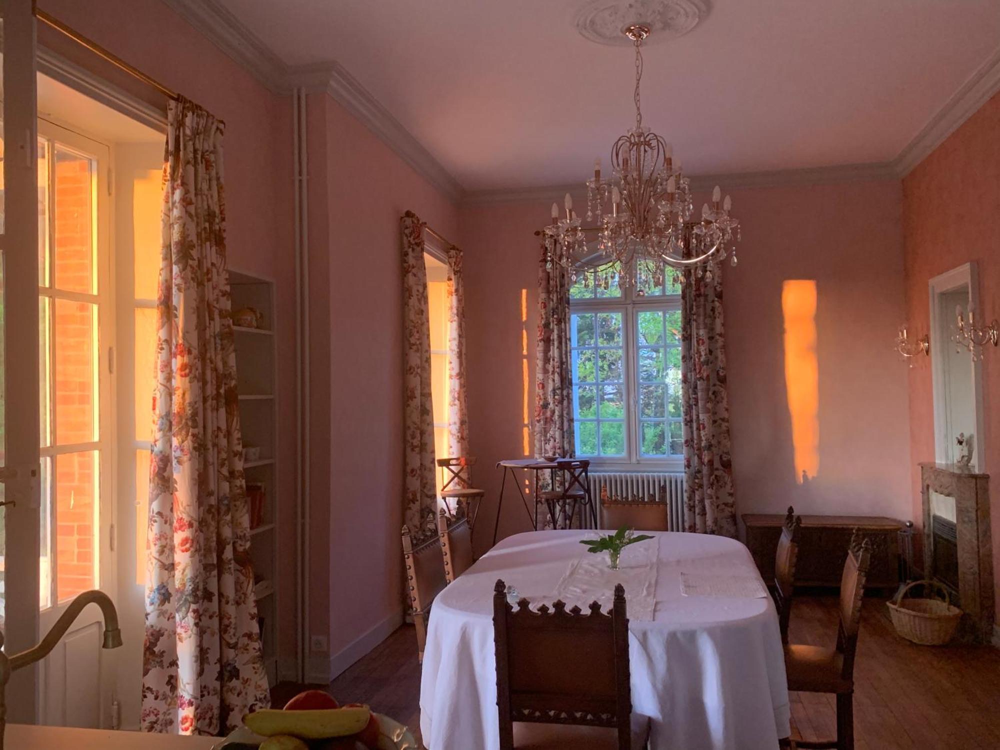 Le Manoir Des Rochers Bouere Екстериор снимка